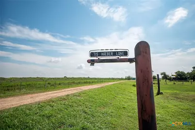 715 Haeber Lane, Tivoli, TX 77990 - Photo 29