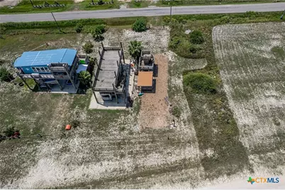 703 N Ocean Drive, Port Lavaca, TX 77979 - Photo 9