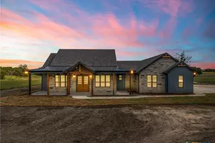 237 Cedar Bluff Loop, Gatesville, TX 76528 - Photo 1