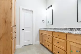 237 Cedar Bluff Loop, Gatesville, TX 76528 - Photo 19