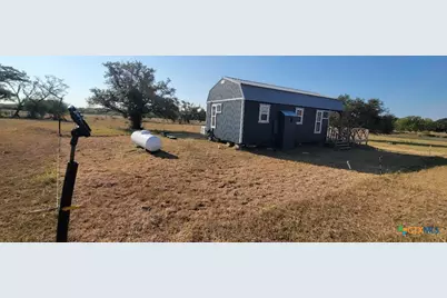 1167 County Road 380, Hallettsville, TX 77964 - Photo 15