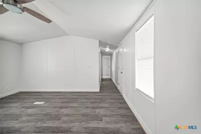 1003 W Toledo Street, Seadrift, TX 77983 - Photo 21