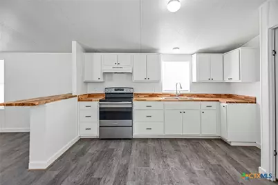 1003 W Toledo Street, Seadrift, TX 77983 - Photo 11