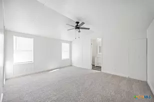 1003 W Toledo St, Seadrift, TX 77983 - Photo 13