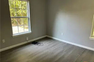 1306 White Ave, Killeen, TX 76541 - Photo 7