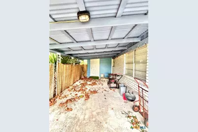 208 N Washington Boulevard, Port O'Connor, TX 77982 - Photo 35