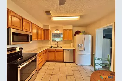 208 N Washington Boulevard, Port O'Connor, TX 77982 - Photo 5