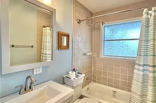 208 N Washington Blvd, Port O'Connor, TX 77982 - Photo 25