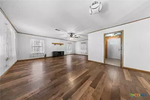 410 E Avenue B, Copperas Cove, TX 76522 - Photo 23