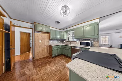 410 E Avenue B, Copperas Cove, TX 76522 - Photo 17