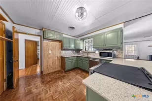 410 E Avenue B, Copperas Cove, TX 76522 - Photo 17