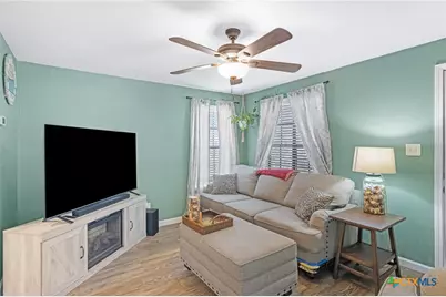 4633 Evelyn Street, Corpus Christi, TX 78415 - Photo 5