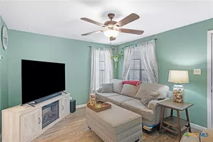 4633 Evelyn St, Corpus Christi, TX 78415 - Photo 5