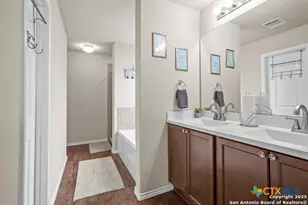 128 Field Ridge, New Braunfels, TX 78130 - Photo 15