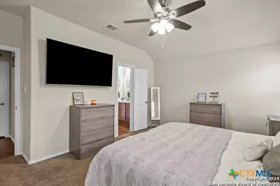 128 Field Ridge, New Braunfels, TX 78130 - Photo 13