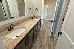 115 Overlook Trl, Copperas Cove, TX 76522 - Photo 17