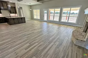 115 Overlook Trl, Copperas Cove, TX 76522 - Photo 11