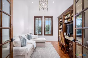 1945 Hoffmann Ln, New Braunfels, TX 78132 - Photo 33