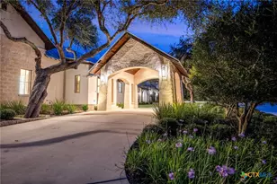 1945 Hoffmann Ln, New Braunfels, TX 78132 - Photo 5