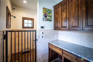 1945 Hoffmann Ln, New Braunfels, TX 78132 - Photo 45