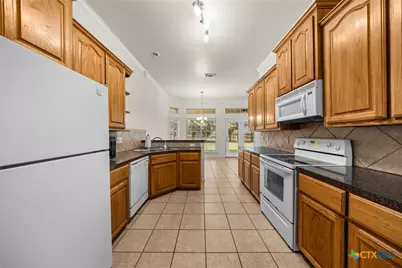 1203 Hummingbird Road, Killeen, TX 76542 - Photo 11