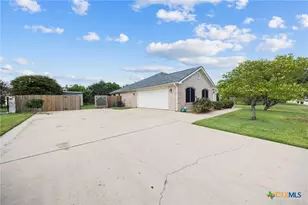 1203 Hummingbird Rd, Killeen, TX 76542 - Photo 43
