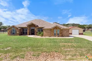 880 County Rd 4772, Kempner, TX 76539 - Photo 1