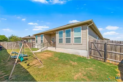 464 Copper Hill Drive, New Braunfels, TX 78130 - Photo 33