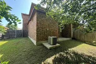 602 Creekside Cir, New Braunfels, TX 78130 - Photo 25