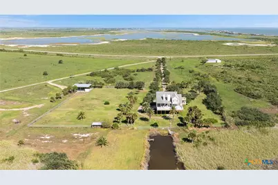 8036 Sh 316, Port Lavaca, TX 77979 - Photo 31