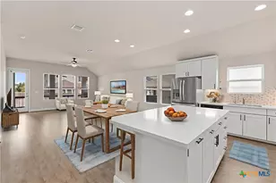 6533 Crockett Cv, Schertz, TX 78108 - Photo 11