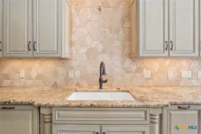 1111 Mill Creek Drive, Salado, TX 76571 - Photo 11