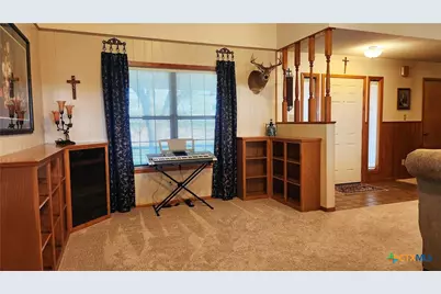 847 Oliver Road, Victoria, TX 77904 - Photo 11