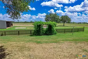 847 Oliver Rd, Victoria, TX 77904 - Photo 43