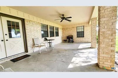 847 Oliver Road, Victoria, TX 77904 - Photo 19