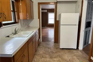 816 S Austin St, Seguin, TX 78155 - Photo 11