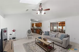 107 Hardeman St, Copperas Cove, TX 76522 - Photo 5