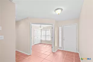 409 Newhaven St, Victoria, TX 77904 - Photo 5