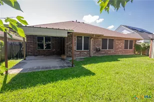 409 Newhaven St, Victoria, TX 77904 - Photo 27