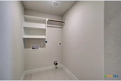 947 Cloudy Sky Road, New Braunfels, TX 78130 - Photo 17