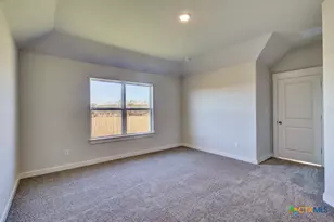 947 Cloudy Sky Rd, New Braunfels, TX 78130 - Photo 19