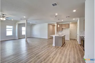 947 Cloudy Sky Road, New Braunfels, TX 78130 - Photo 11