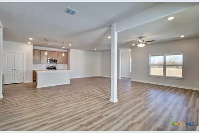 947 Cloudy Sky Road, New Braunfels, TX 78130 - Photo 15