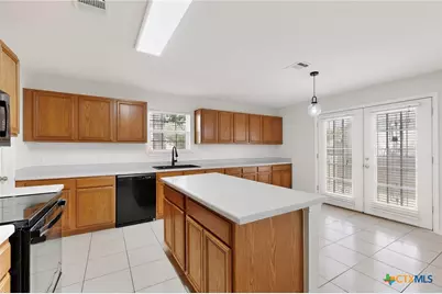 109 Comal Cove, Elgin, TX 78621 - Photo 25