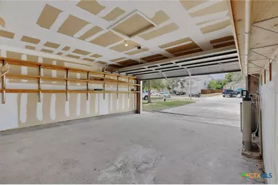 109 Comal Cove, Elgin, TX 78621 - Photo 21