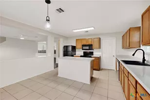 109 Comal Cove, Elgin, TX 78621 - Photo 11