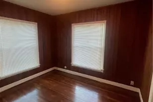 211 Lackey, Cuero, TX 77954 - Photo 3