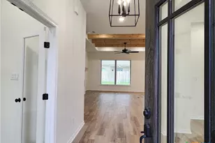 718 Eagle Claw Dr, Salado, TX 76571 - Photo 3