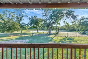 2698 Co Rd 284, Edna, TX 77957 - Photo 35