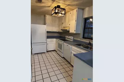 5 Spruce Drive, Belton, TX 76513 - Photo 5